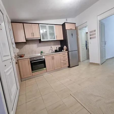 Roni's Place Vendégház