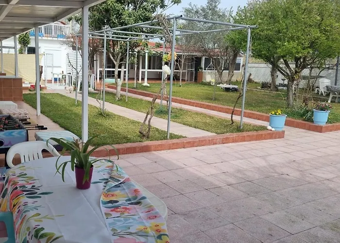 בית הארחה Roni's Place Nea Kallikrateia