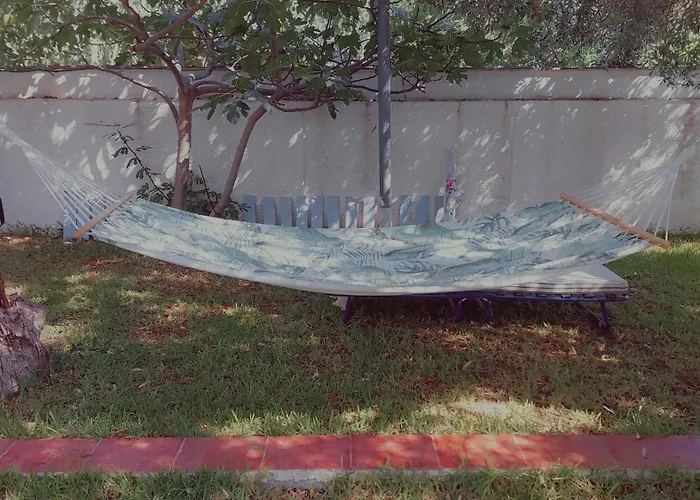 Roni's Place בית הארחה *