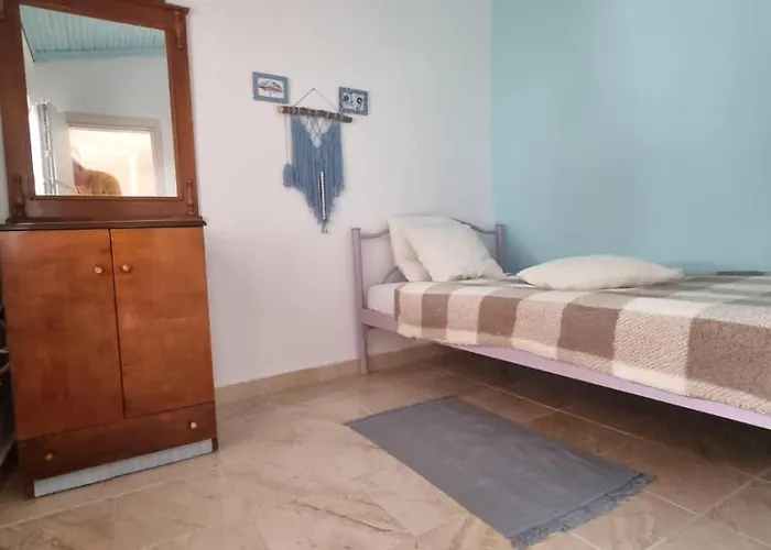 בית הארחה Roni's Place